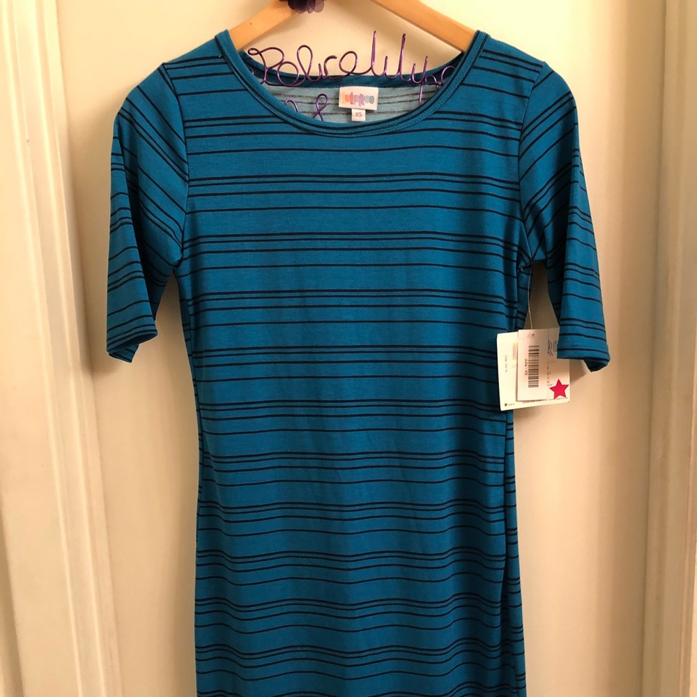 LuLaRoe XS Julia